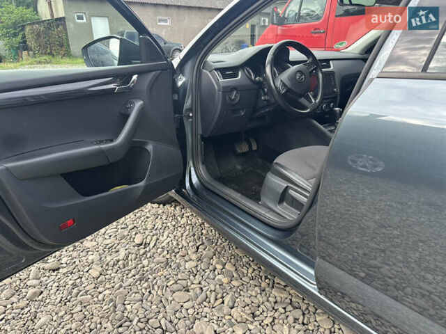 Шкода Октавия, объемом двигателя 1.97 л и пробегом 219 тыс. км за 17000 $, фото 7 на Automoto.ua