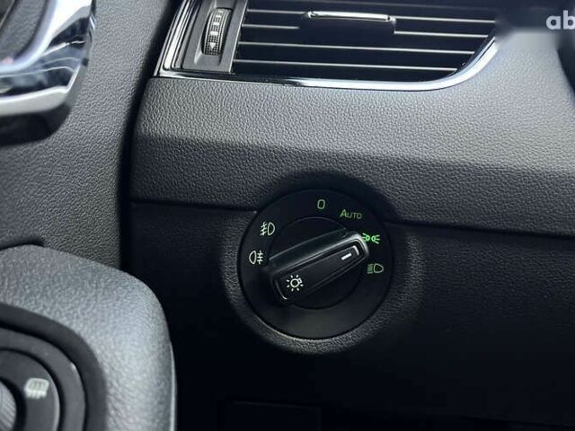 Шкода Октавія, об'ємом двигуна 2 л та пробігом 283 тис. км за 22500 $, фото 18 на Automoto.ua