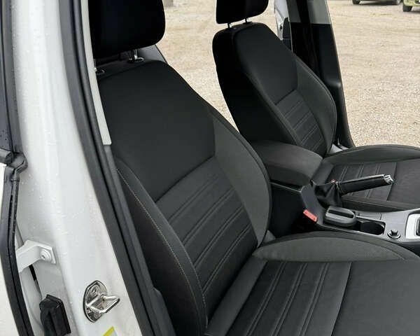 Шкода Октавія, об'ємом двигуна 1.6 л та пробігом 64 тис. км за 15400 $, фото 12 на Automoto.ua