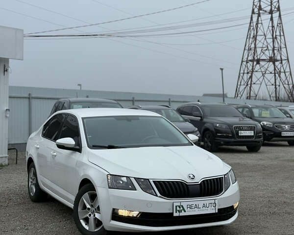 Шкода Октавія, об'ємом двигуна 1.6 л та пробігом 64 тис. км за 15400 $, фото 3 на Automoto.ua