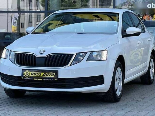 Шкода Октавія, об'ємом двигуна 1.6 л та пробігом 140 тис. км за 15800 $, фото 2 на Automoto.ua