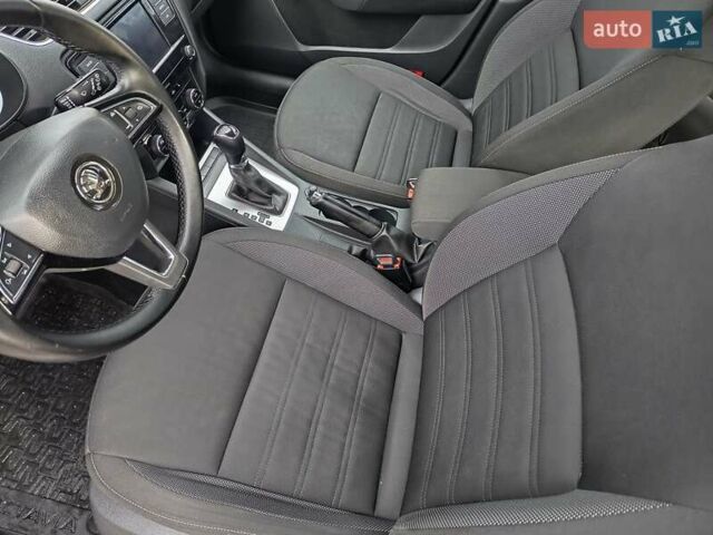 Шкода Октавія, об'ємом двигуна 1.5 л та пробігом 231 тис. км за 12000 $, фото 18 на Automoto.ua