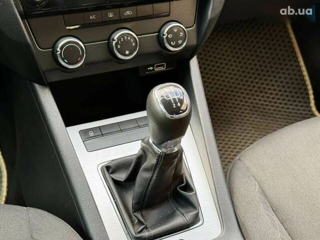 Шкода Октавія, об'ємом двигуна 1.6 л та пробігом 62 тис. км за 14500 $, фото 29 на Automoto.ua