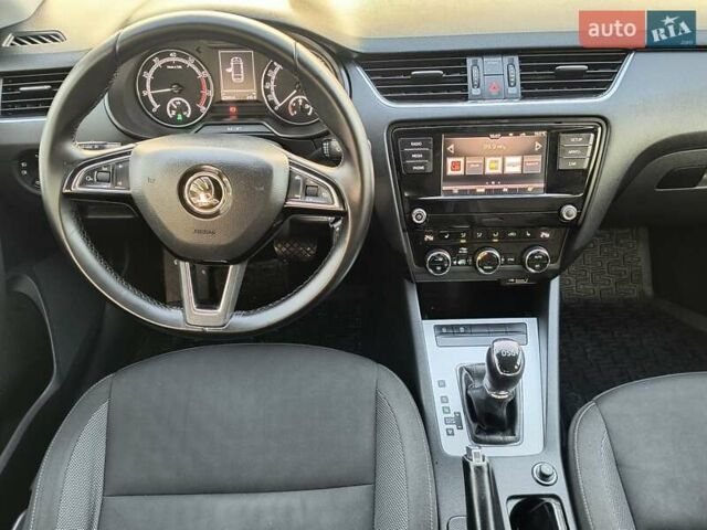 Шкода Октавія, об'ємом двигуна 1.5 л та пробігом 231 тис. км за 12000 $, фото 13 на Automoto.ua