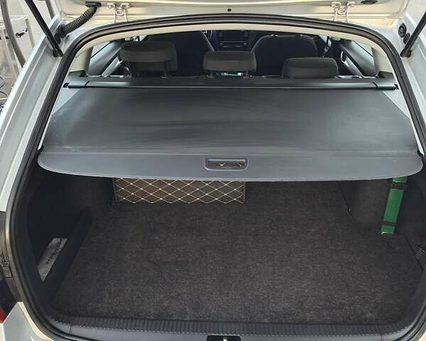 Шкода Октавія, об'ємом двигуна 1.5 л та пробігом 231 тис. км за 12000 $, фото 22 на Automoto.ua