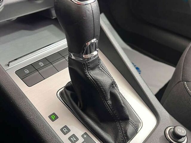 Шкода Октавія, об'ємом двигуна 2 л та пробігом 188 тис. км за 17750 $, фото 21 на Automoto.ua