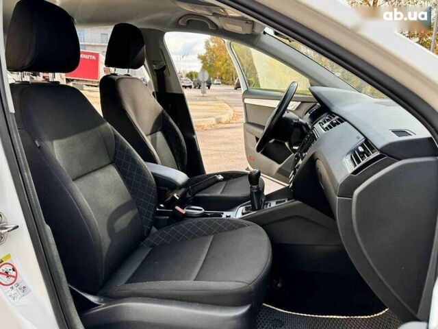 Шкода Октавія, об'ємом двигуна 1.6 л та пробігом 62 тис. км за 14500 $, фото 18 на Automoto.ua