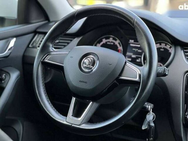 Шкода Октавія, об'ємом двигуна 1.6 л та пробігом 140 тис. км за 15800 $, фото 14 на Automoto.ua