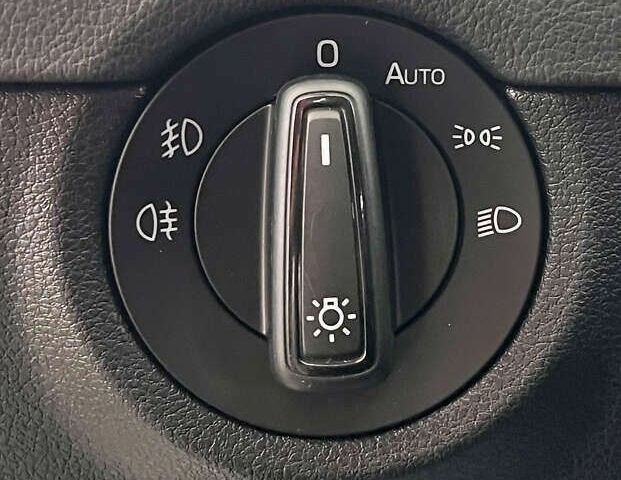 Шкода Октавія, об'ємом двигуна 2 л та пробігом 188 тис. км за 17750 $, фото 13 на Automoto.ua