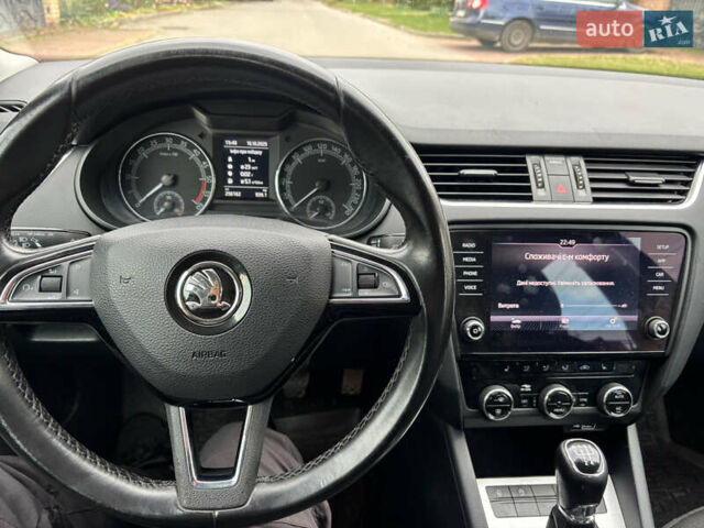 Шкода Октавия 2019 в Рожище на Automoto.ua Шкода Октавия, объемом двигателя 1.6 л и пробегом 256 тыс. км за 12450 $, фото 18 на Automoto.ua