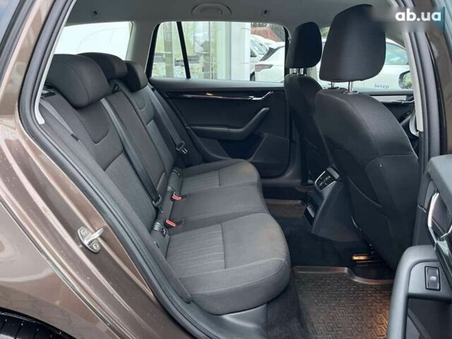 Шкода Октавия, объемом двигателя 1.6 л и пробегом 103 тыс. км за 17900 $, фото 24 на Automoto.ua