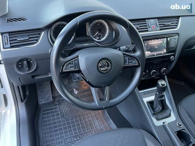 Шкода Октавия, объемом двигателя 1.4 л и пробегом 115 тыс. км за 15800 $, фото 15 на Automoto.ua