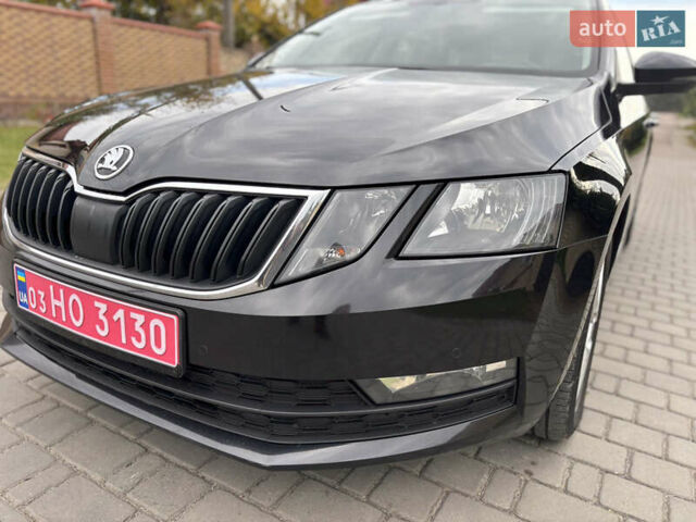 Шкода Октавия 2019 в Рожище на Automoto.ua Шкода Октавия, объемом двигателя 1.6 л и пробегом 256 тыс. км за 12450 $, фото 12 на Automoto.ua
