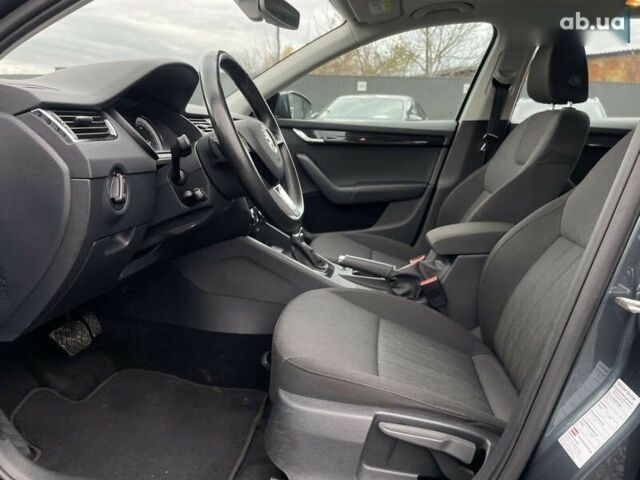 Шкода Октавія, об'ємом двигуна 2 л та пробігом 204 тис. км за 17999 $, фото 21 на Automoto.ua