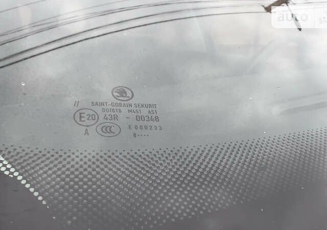 Шкода Октавія, об'ємом двигуна 1.97 л та пробігом 225 тис. км за 17000 $, фото 30 на Automoto.ua