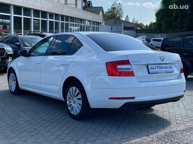Шкода Октавия, объемом двигателя 1.6 л и пробегом 280 тыс. км за 12970 $, фото 5 на Automoto.ua