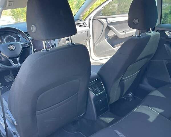 Шкода Октавия, объемом двигателя 1.97 л и пробегом 228 тыс. км за 16500 $, фото 11 на Automoto.ua