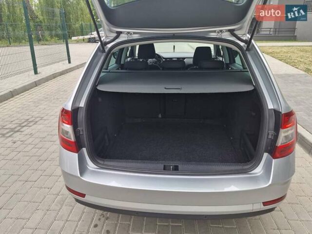 Шкода Октавия, объемом двигателя 1.97 л и пробегом 157 тыс. км за 16300 $, фото 18 на Automoto.ua