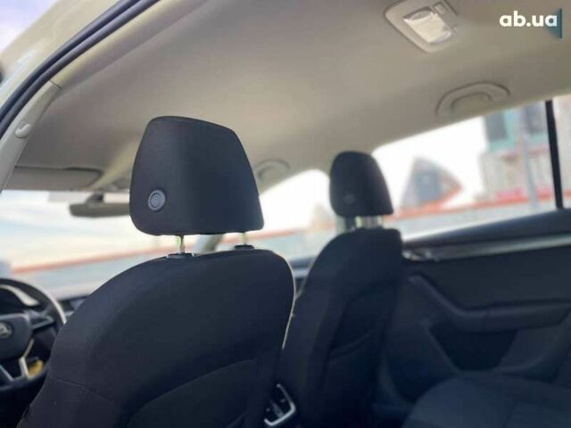 Шкода Октавия, объемом двигателя 2 л и пробегом 239 тыс. км за 15700 $, фото 20 на Automoto.ua