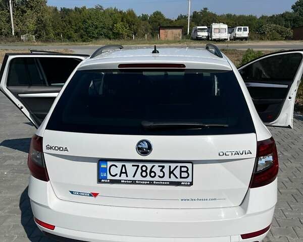 Шкода Октавия, объемом двигателя 1.97 л и пробегом 228 тыс. км за 16500 $, фото 7 на Automoto.ua