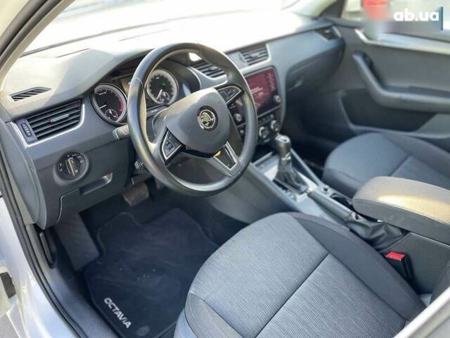 Шкода Октавия, объемом двигателя 2 л и пробегом 239 тыс. км за 15700 $, фото 15 на Automoto.ua