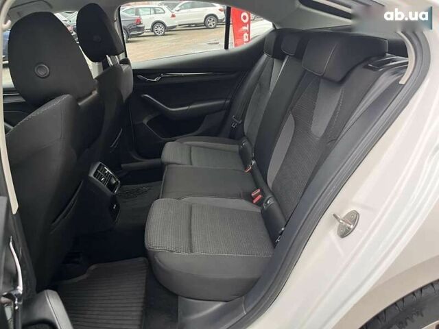 Шкода Октавія, об'ємом двигуна 1.4 л та пробігом 117 тис. км за 18798 $, фото 26 на Automoto.ua