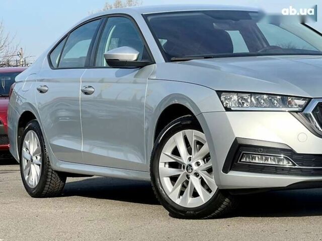 Шкода Октавия, объемом двигателя 2 л и пробегом 19 тыс. км за 28999 $, фото 7 на Automoto.ua