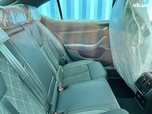 Шкода Октавия, объемом двигателя 2 л и пробегом 0 тыс. км за 52384 $, фото 2 на Automoto.ua