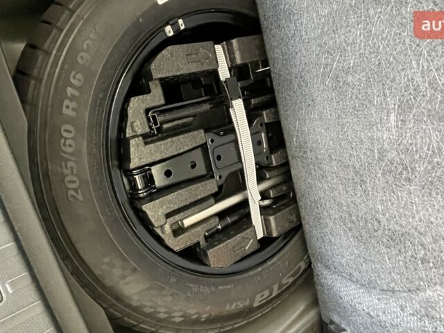 Шкода Октавия, объемом двигателя 1.4 л и пробегом 0 тыс. км за 31397 $, фото 17 на Automoto.ua