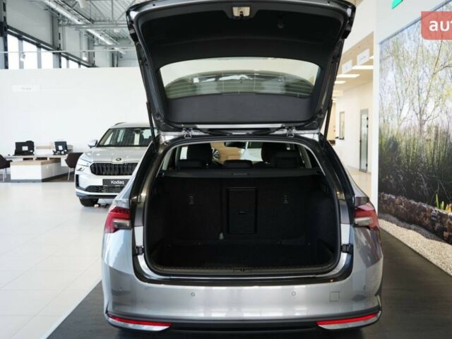 купить новое авто Шкода Октавия 2025 года от официального дилера Моторкрафт Шкода фото