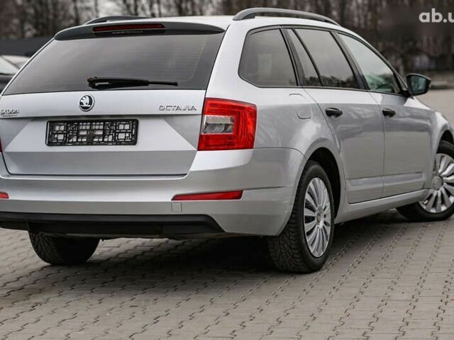 Шкода Октавия, объемом двигателя 1.6 л и пробегом 215 тыс. км за 10800 $, фото 5 на Automoto.ua