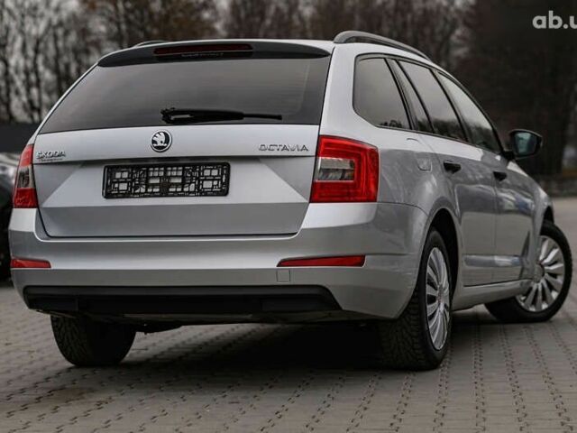 Шкода Октавия, объемом двигателя 1.6 л и пробегом 215 тыс. км за 10800 $, фото 7 на Automoto.ua