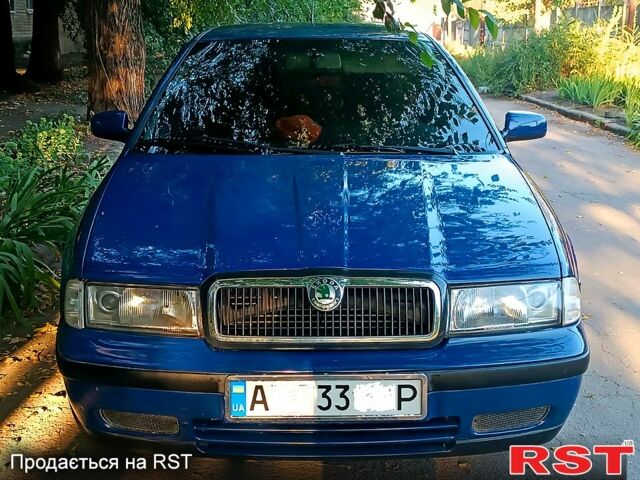 Шкода Октавия, объемом двигателя 1.6 л и пробегом 370 тыс. км за 3500 $, фото 1 на Automoto.ua