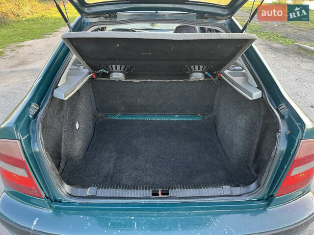 Шкода Октавія, об'ємом двигуна 1.6 л та пробігом 300 тис. км за 2750 $, фото 14 на Automoto.ua