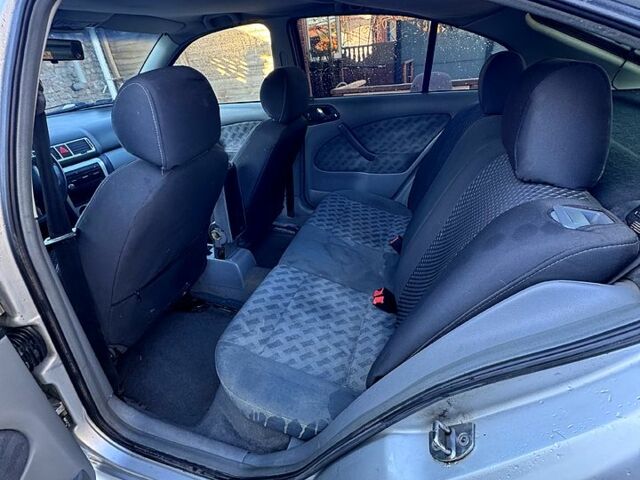 Шкода Октавия, объемом двигателя 1.9 л и пробегом 350 тыс. км за 3000 $, фото 4 на Automoto.ua