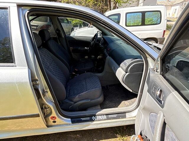 Шкода Октавия, объемом двигателя 2 л и пробегом 400 тыс. км за 2700 $, фото 8 на Automoto.ua