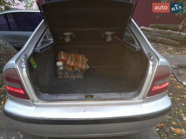 Шкода Октавия 1999 в Яготине на Automoto.ua Шкода Октавия, объемом двигателя 1.8 л и пробегом 366 тыс. км за 3000 $, фото 6 на Automoto.ua