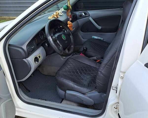 Шкода Октавия, объемом двигателя 1.6 л и пробегом 350 тыс. км за 3600 $, фото 4 на Automoto.ua