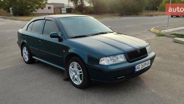 Шкода Октавия, объемом двигателя 1.78 л и пробегом 449 тыс. км за 3900 $, фото 1 на Automoto.ua