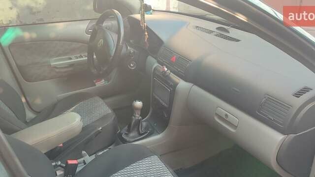 Шкода Октавия, объемом двигателя 1.78 л и пробегом 449 тыс. км за 3900 $, фото 8 на Automoto.ua