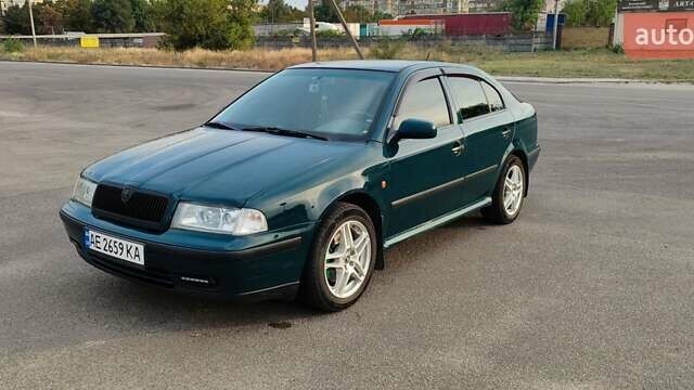 Шкода Октавия, объемом двигателя 1.78 л и пробегом 449 тыс. км за 3900 $, фото 5 на Automoto.ua