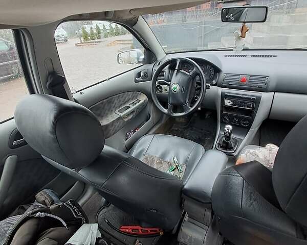 Шкода Октавия, объемом двигателя 1.98 л и пробегом 440 тыс. км за 2000 $, фото 8 на Automoto.ua