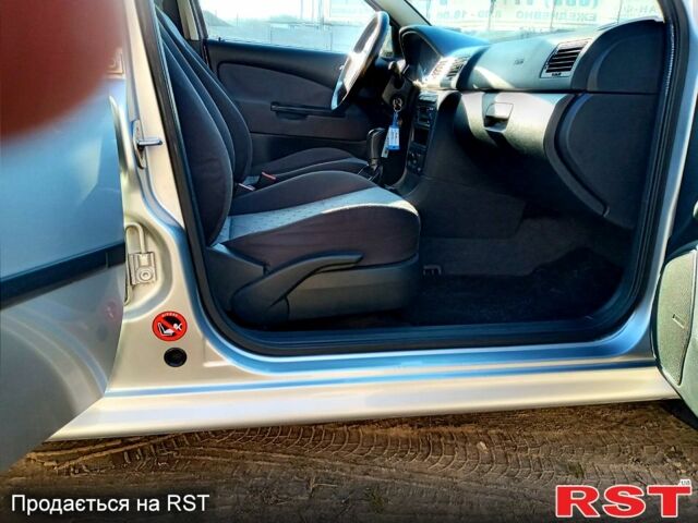 Шкода Октавия, объемом двигателя 16 л и пробегом 186 тыс. км за 4950 $, фото 5 на Automoto.ua