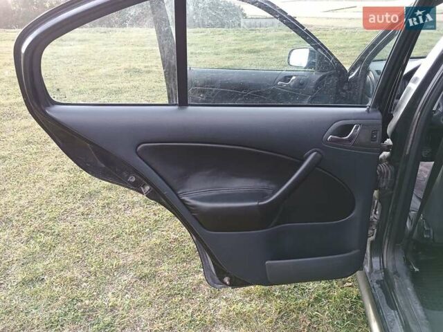 Шкода Октавія 2001 у Лановцах на Automoto.ua Шкода Октавія, об'ємом двигуна 1.78 л та пробігом 327 тис. км за 4500 $, фото 7 на Automoto.ua