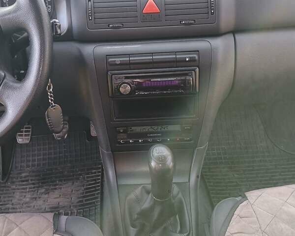 Шкода Октавія 2001 у Лановцах на Automoto.ua Шкода Октавія, об'ємом двигуна 1.78 л та пробігом 327 тис. км за 4500 $, фото 3 на Automoto.ua