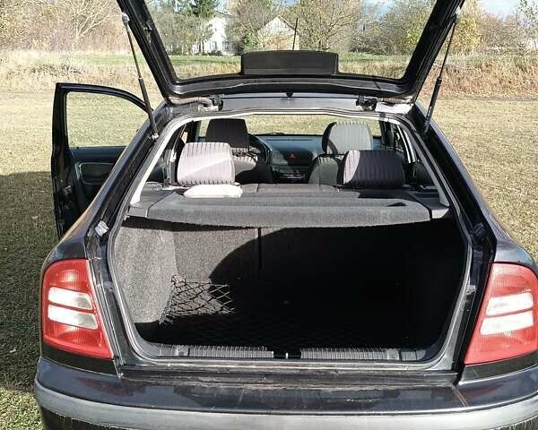 Шкода Октавия, объемом двигателя 1.78 л и пробегом 327 тыс. км за 4500 $, фото 9 на Automoto.ua