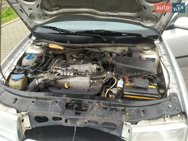 Шкода Октавия, объемом двигателя 1.78 л и пробегом 363 тыс. км за 4300 $, фото 12 на Automoto.ua