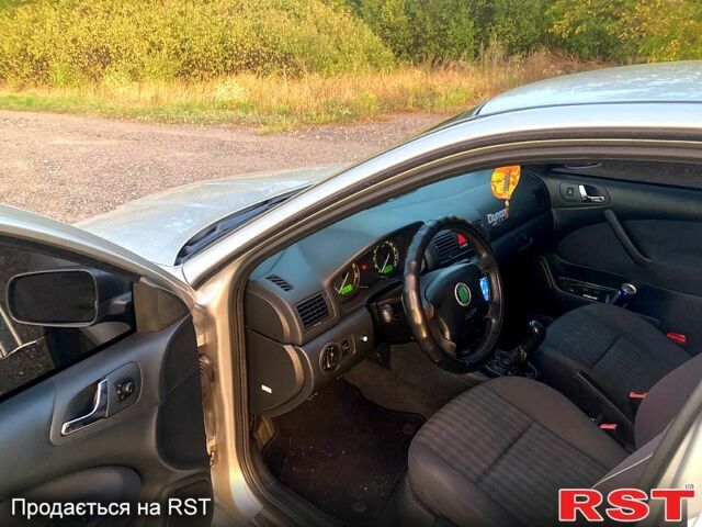 Шкода Октавія, об'ємом двигуна 1.6 л та пробігом 230 тис. км за 4600 $, фото 2 на Automoto.ua