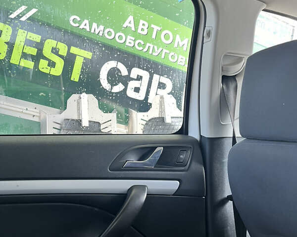 Шкода Октавія, об'ємом двигуна 1.6 л та пробігом 238 тис. км за 4900 $, фото 29 на Automoto.ua