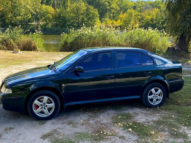 Шкода Октавія, об'ємом двигуна 2 л та пробігом 400 тис. км за 3800 $, фото 1 на Automoto.ua
